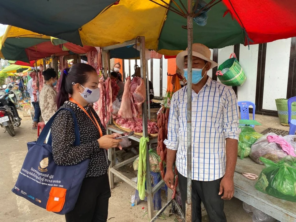 WASH survey for EC Urban project CambodiaUrban project team conduct surveying on installing mobile hand washing