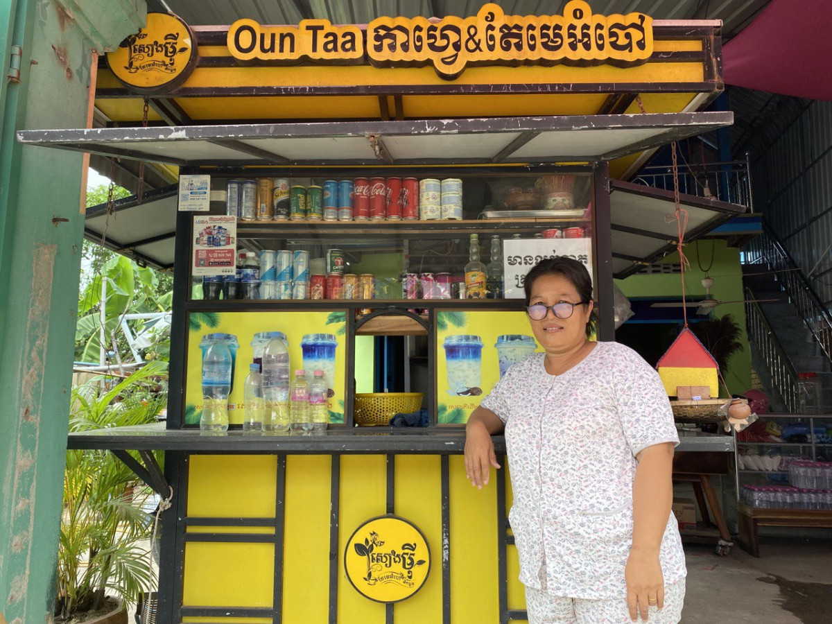 Empowering Small Business Owners: Mrs. Van Peach's Success Story