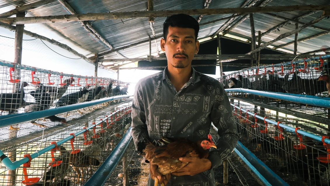 Chamnan at his chicken farm 
